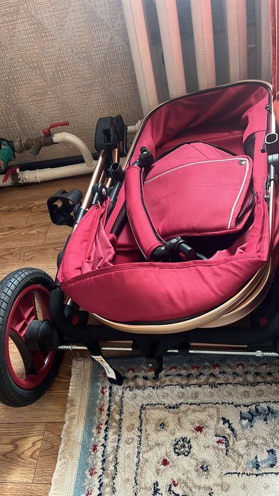 Коляска детская для девочки