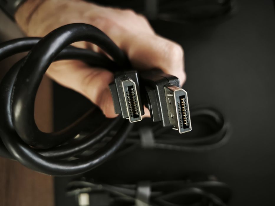 Кабели Display Port, HDMI, VGA