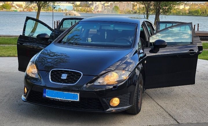 Vând seat leon 2010