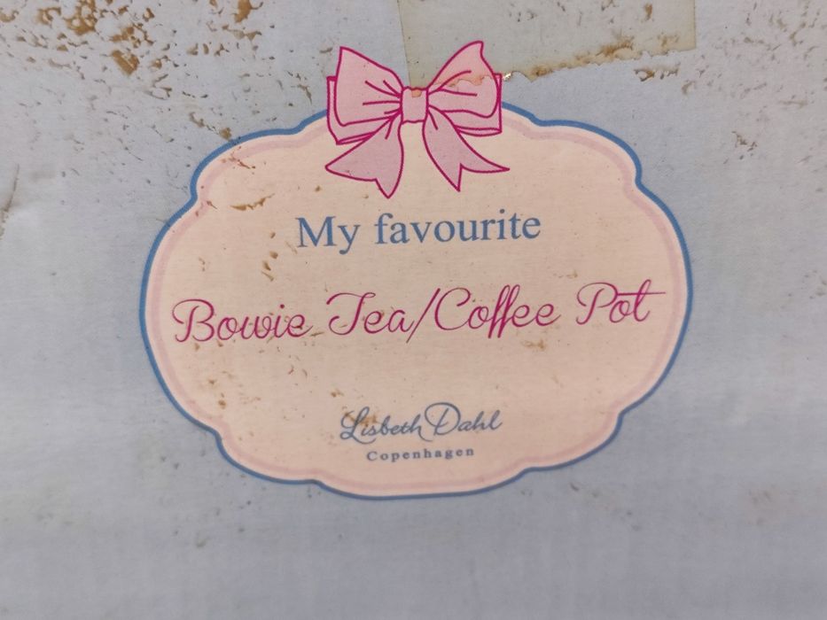 Нов порцеланов чайник