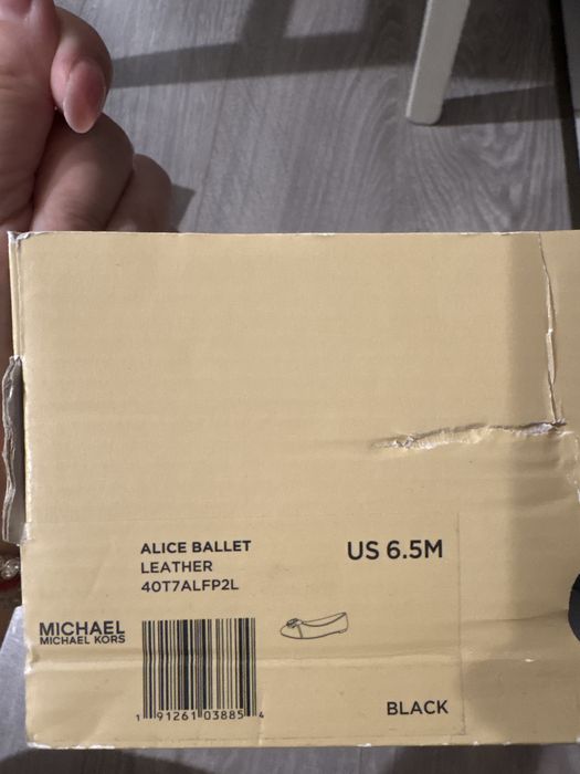 Продам балетки черные Michael kors