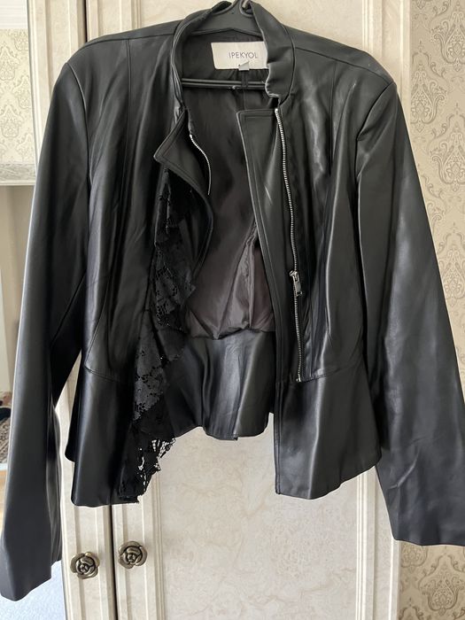 Весеняя кожаная куртка