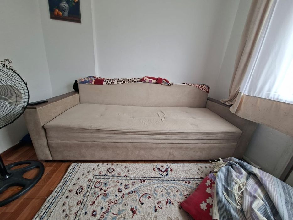 Продаеться диван