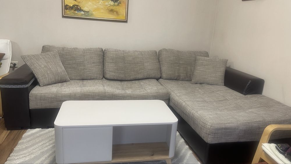 Разтегателен ъглов диван каупен от Аико