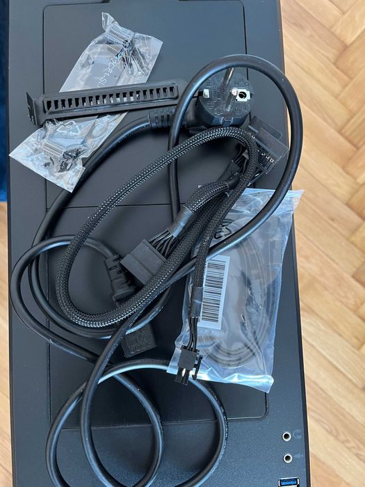 Настолен компютър i5 6600K, 8GB DDR4, HD7850, 256GB + 525GB SSDs