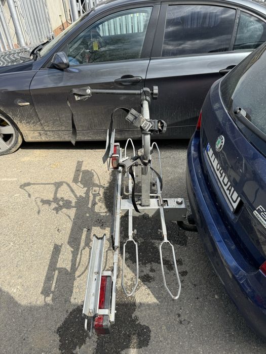 Suport 3 biciclete rabatabil pe carlig auto