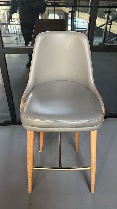 Продом стулчик стилный для дома,кафе