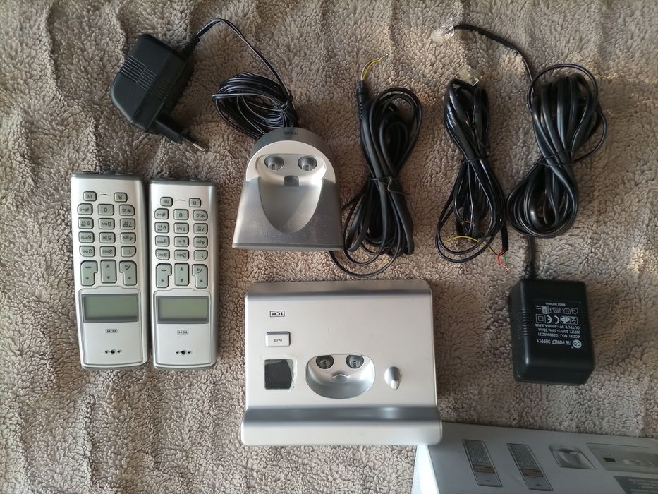 Стационарни телефони