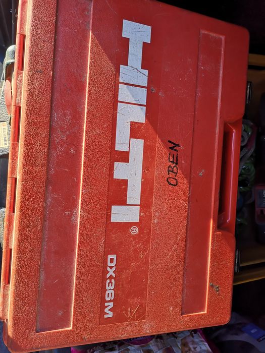 Продавам  работещи машини