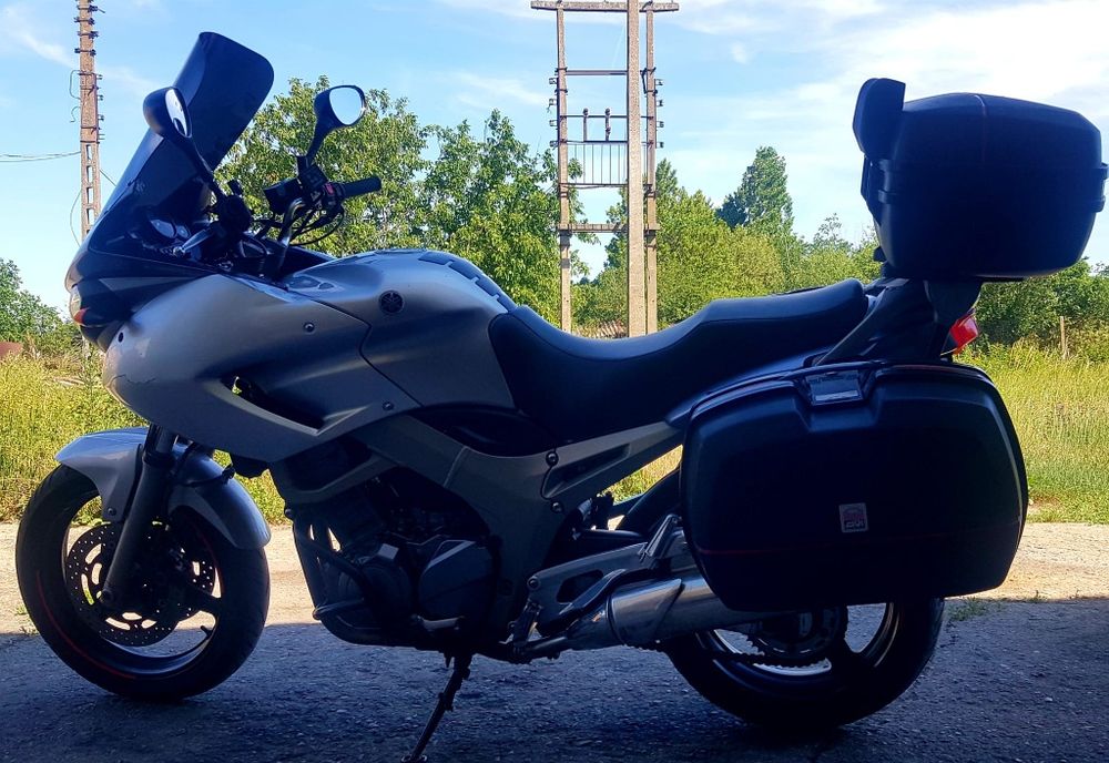 Yamaha 900 tdm   94cp 45000km