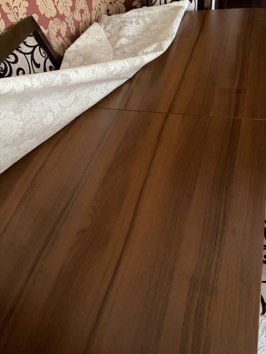 Продам стол со стульями