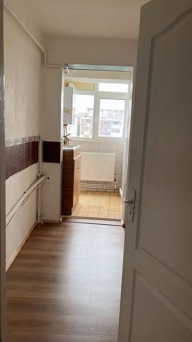 Vând apartament micro 20