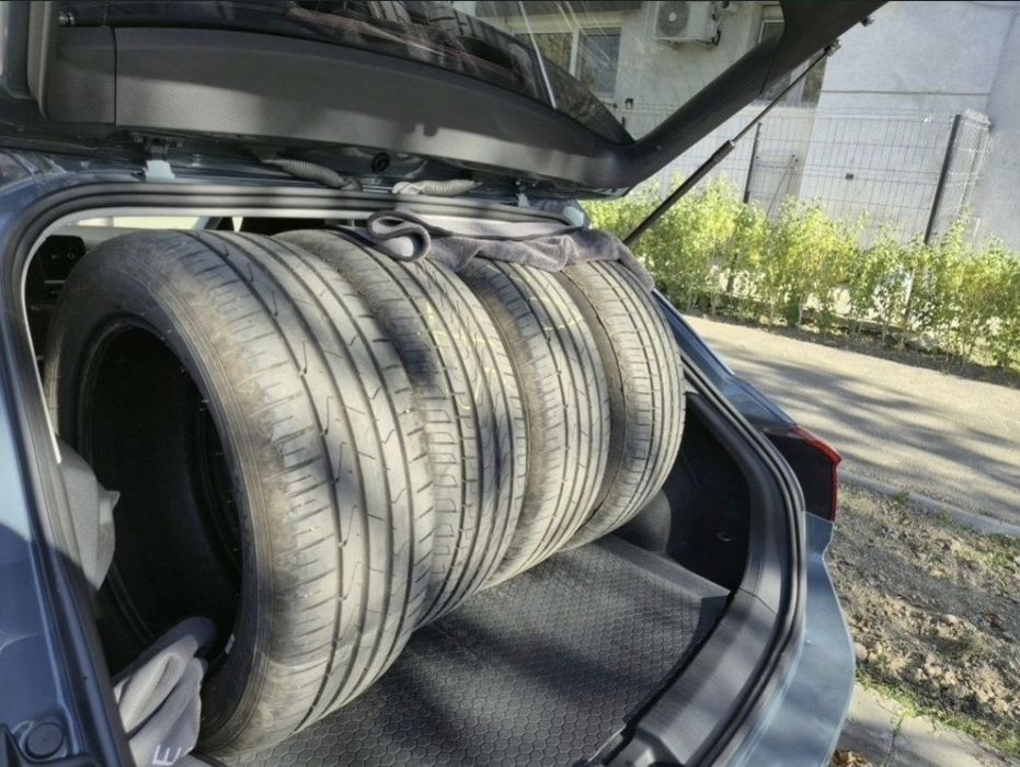 Cauciucuri de vara 215 55 R17 / 2×150 /bucata