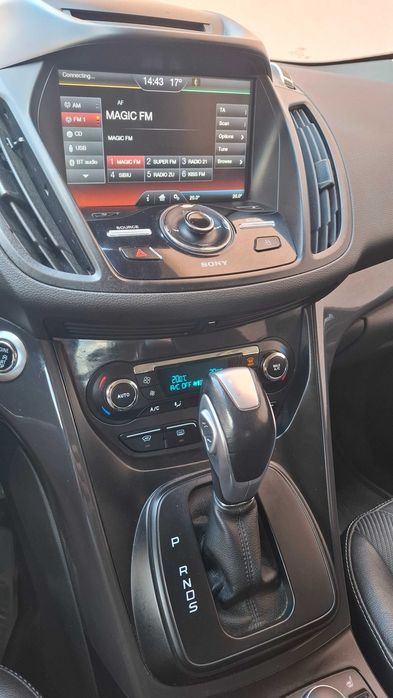 Ford Kuga 2016 automata