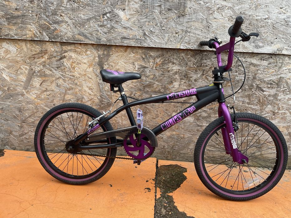 Bicicleta bmx muddyfox  roti 20”