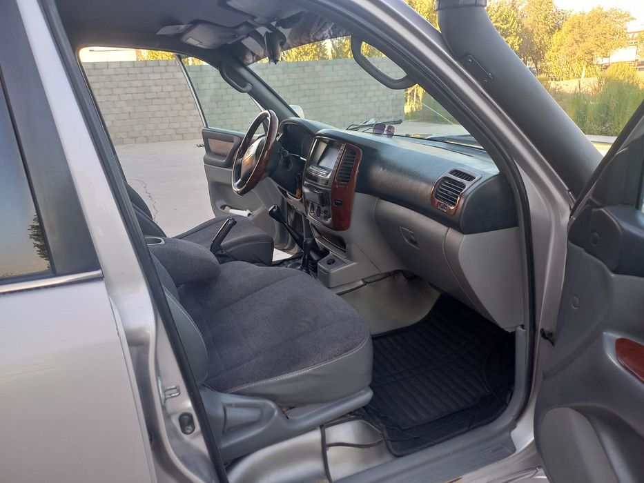 Тояота 105+ LX470