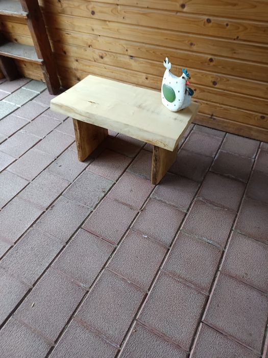 Masa cafea sau bancuta din paltin , larice și stejar