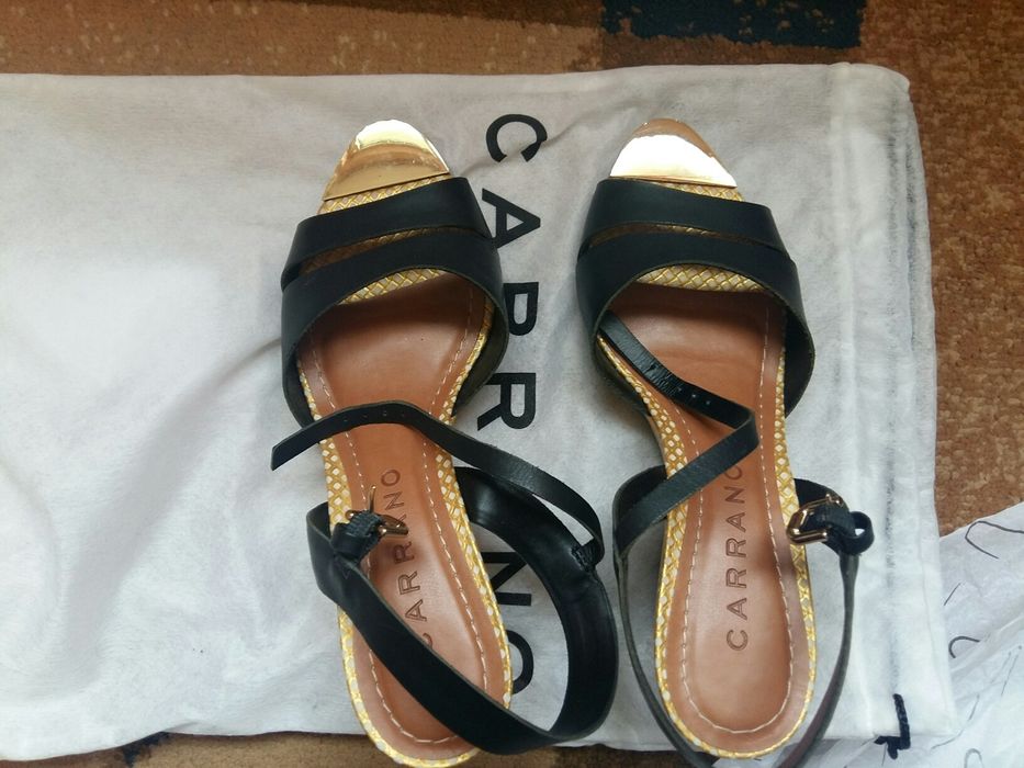 Сандали на платформа Carrano н. 36