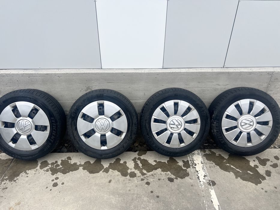 Roti VW Polo/skoda etc  R14 5x100 Goodyear vara 185 60 R14