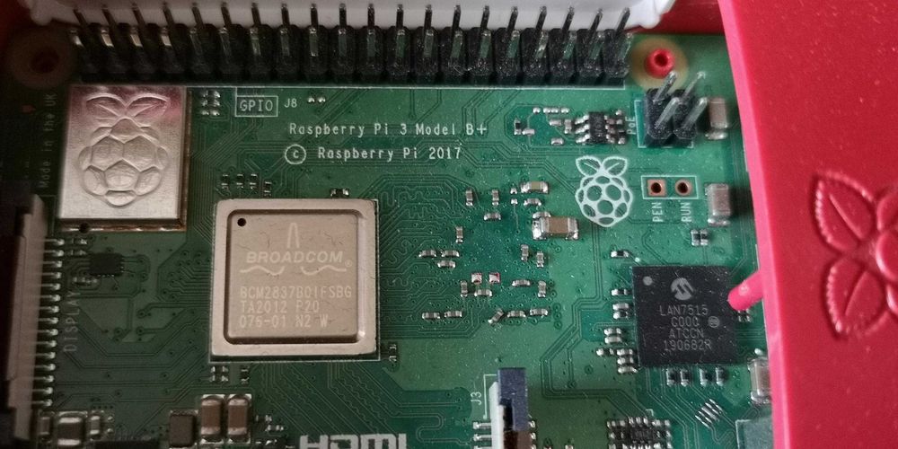 Raspberry Pi 3 model B+