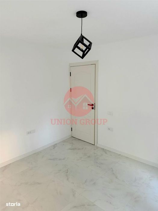 Spatiu Comercial Stradal, cu Vad, Renovat Complet