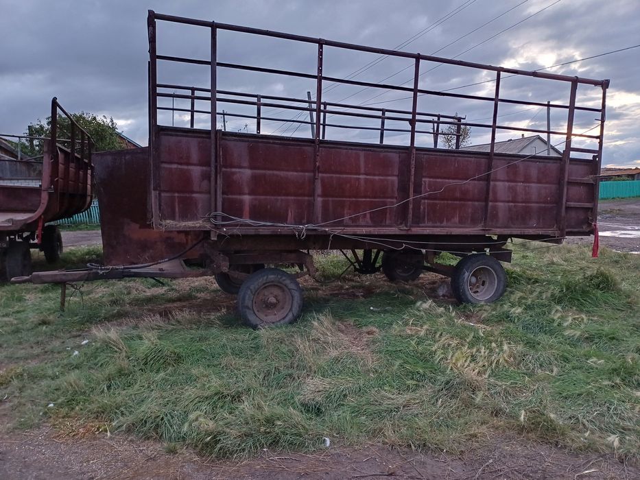 Продам прицеп сеновозку