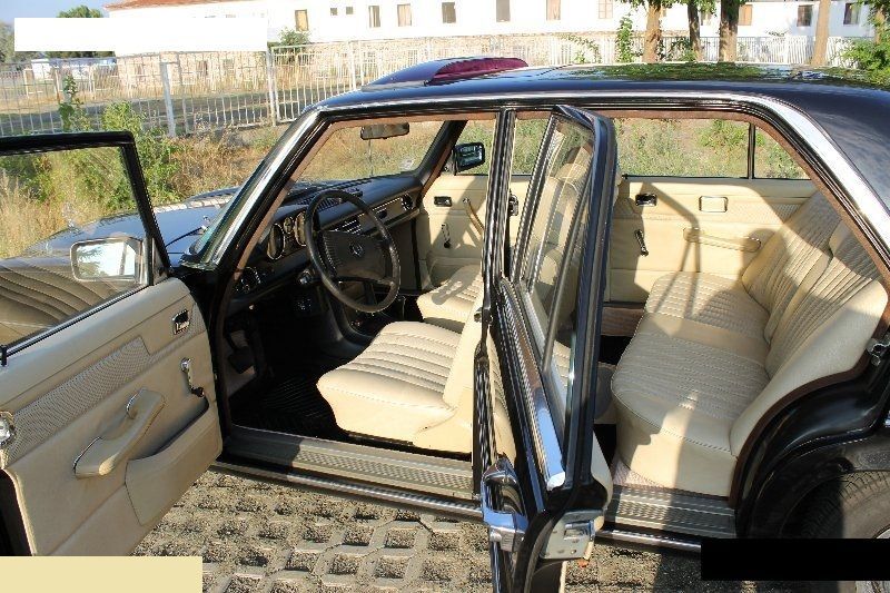 Ретро кола автомобил под наем за сватби