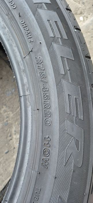 4 anvelope vara Bridgestone,fata 275/45/20,spate 305/40/20.Pret/bucata