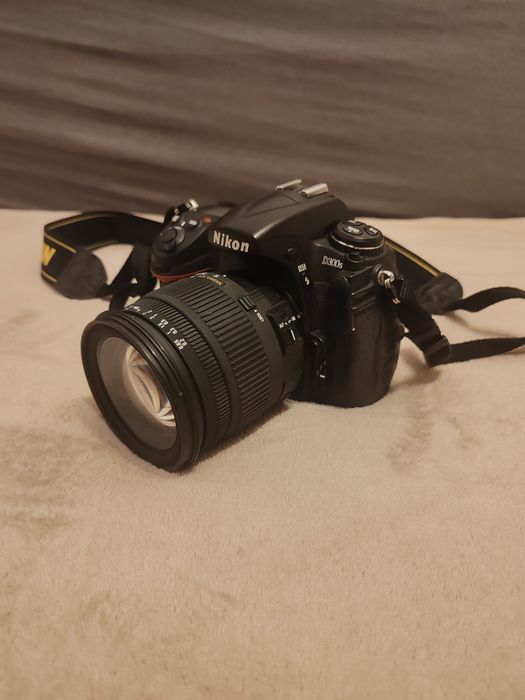 Nikon D300S + Sigma 17-70mm f/2.8-4.5