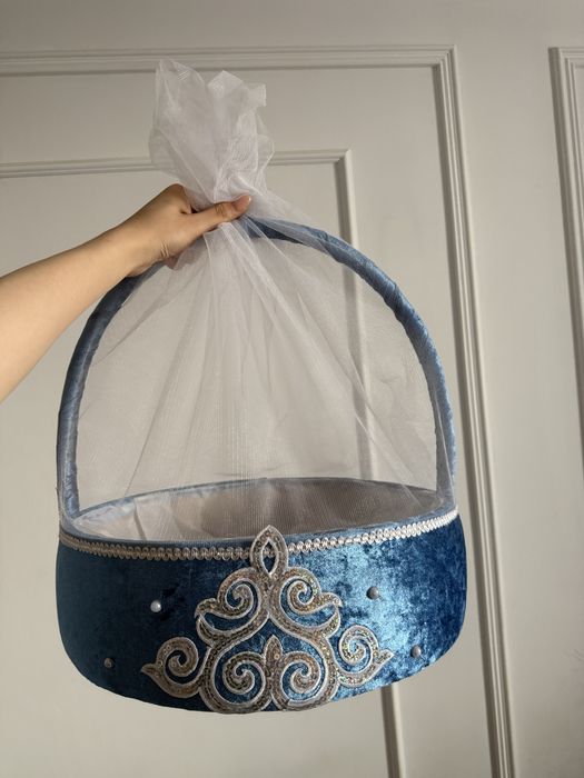 Корзины подарочные