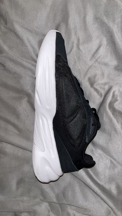 Adidas Ozelle 41,5размер