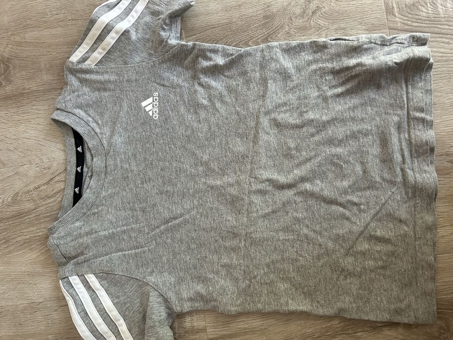 Tricouri jordan/adidas