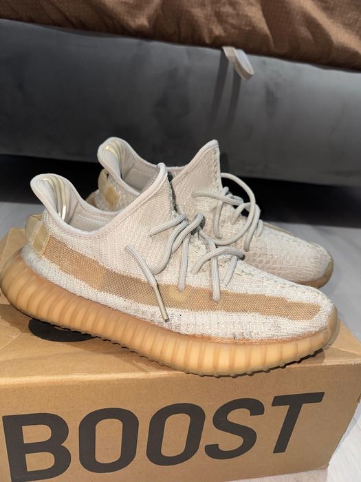 Adidas Yeezy 350 Light v2