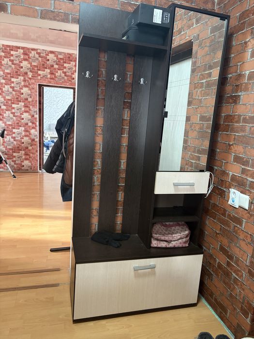 Срочно продам прихожую