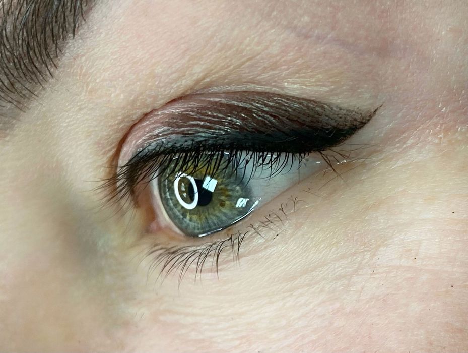 Перманентен грим/микропигментация