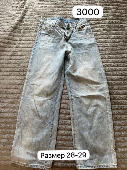 Продам джинсы женские