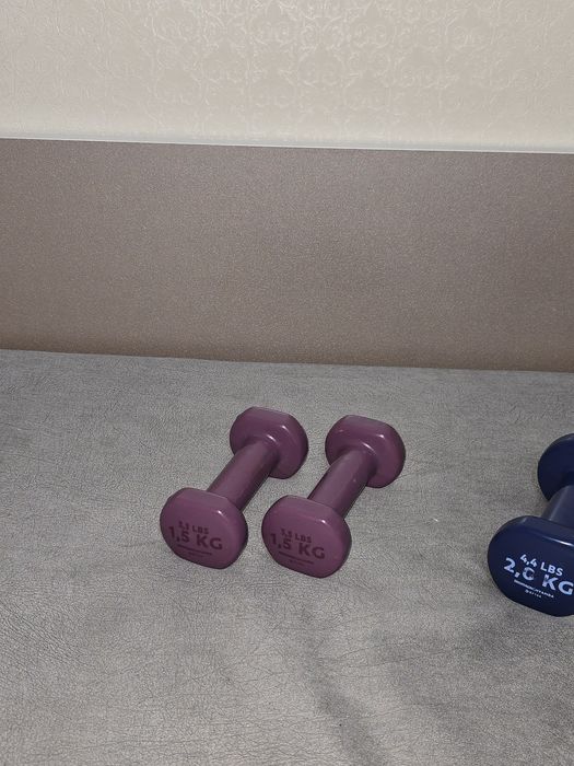 Гантели 1 и 1.5 кг