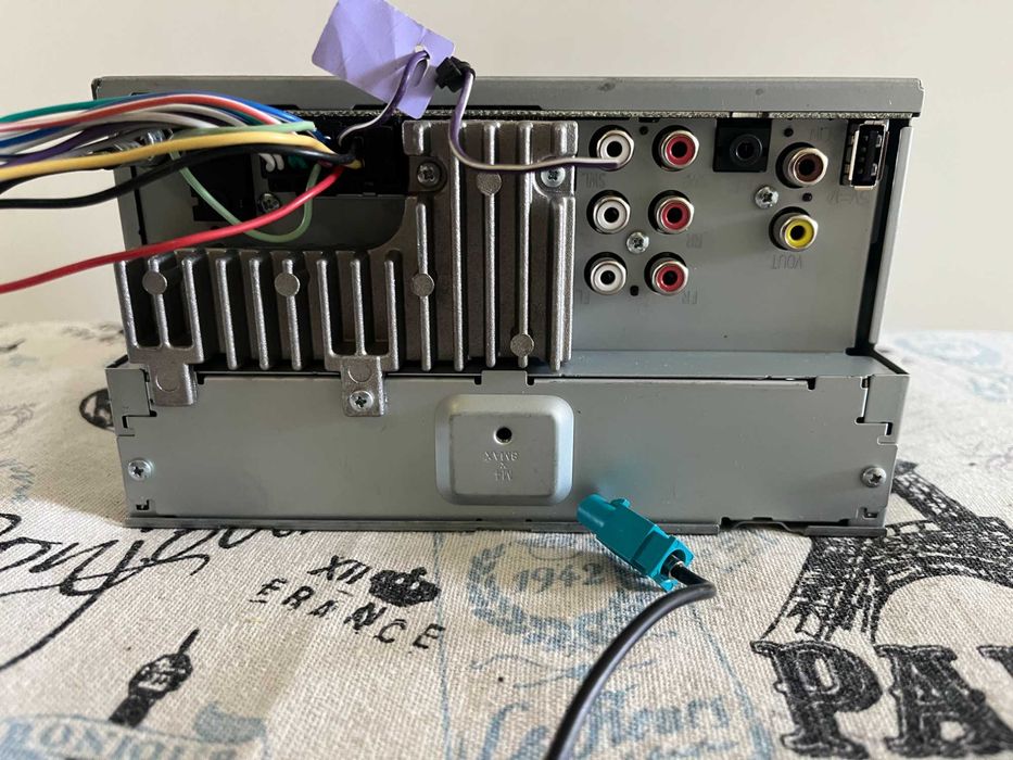 Мултимедиен плейър Pioneer MVH-A200VBT