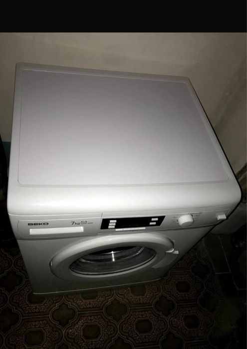 Продам стиральную машинку