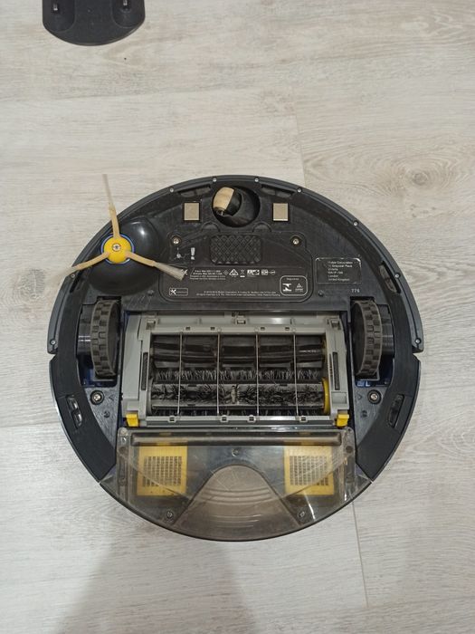 Irobot roomba 776
