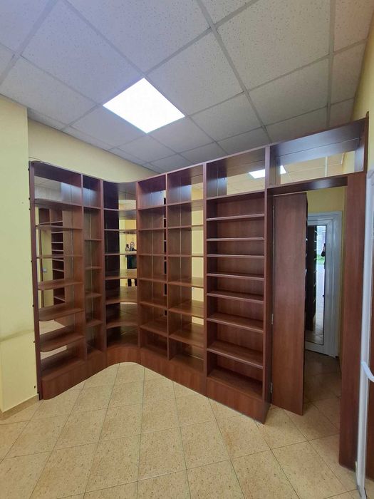 Търговско оборудване - Масивен ъглов модул с огледала и плътен гръб