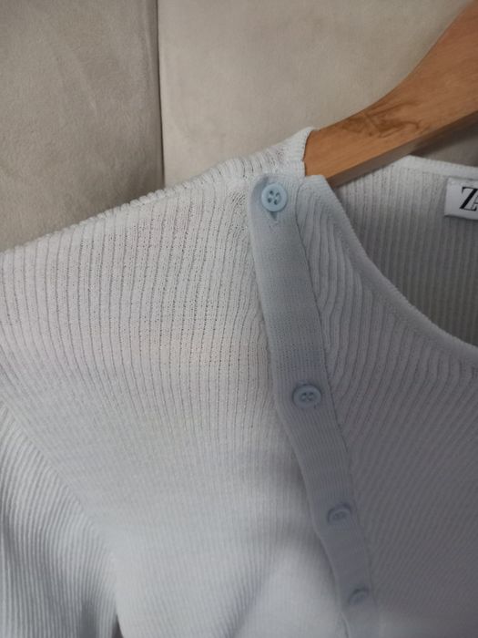 Cardigan baby blue cu năsturei măsură S Zara