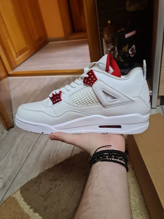 jordan 4 metallic red