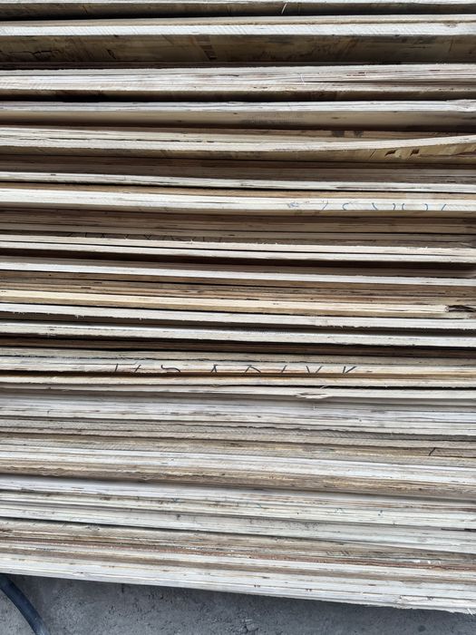 Продам фанеру почти новые