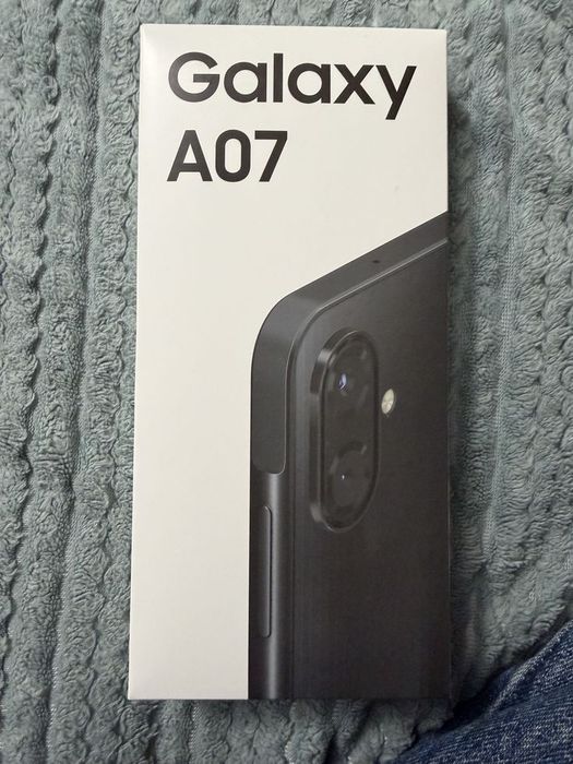 Samsung A07 телефон