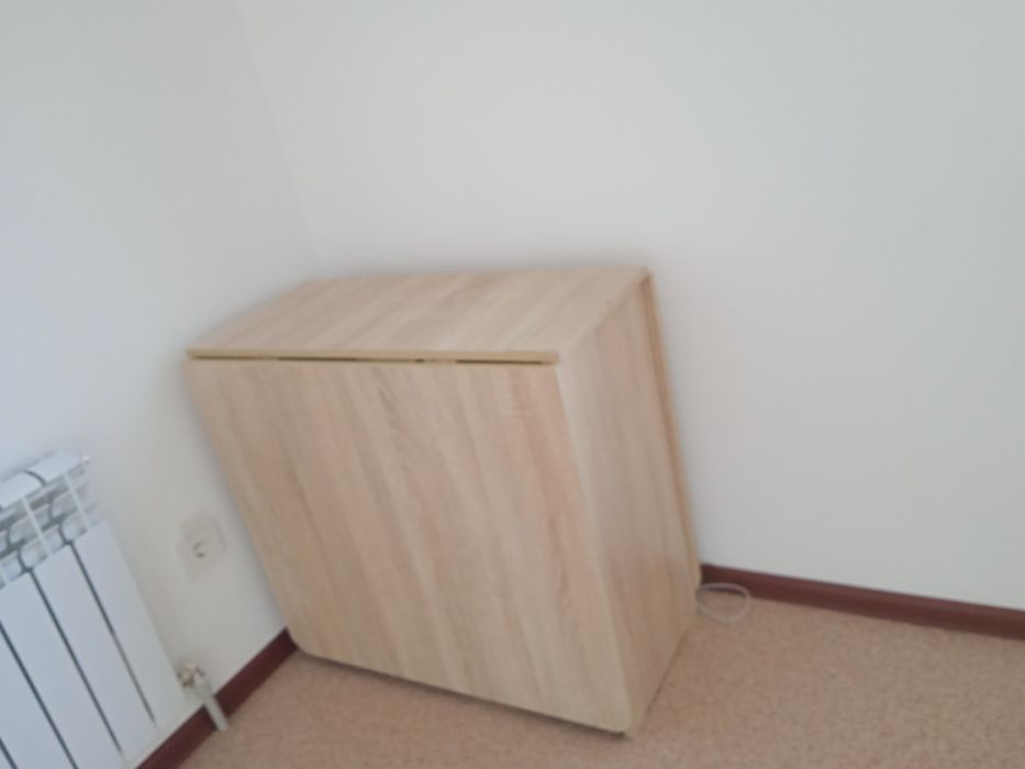 Продам Стол книжку