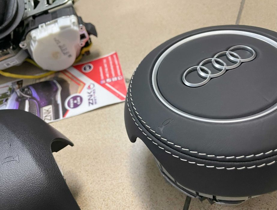 Audi A8 - plansa de bord - kit airbag volan pasager cortine - centuri