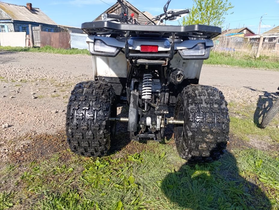 Продам квадроцикл 125 см³