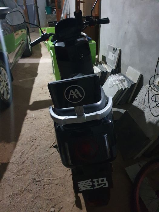Skuter sotiladi hali yangi