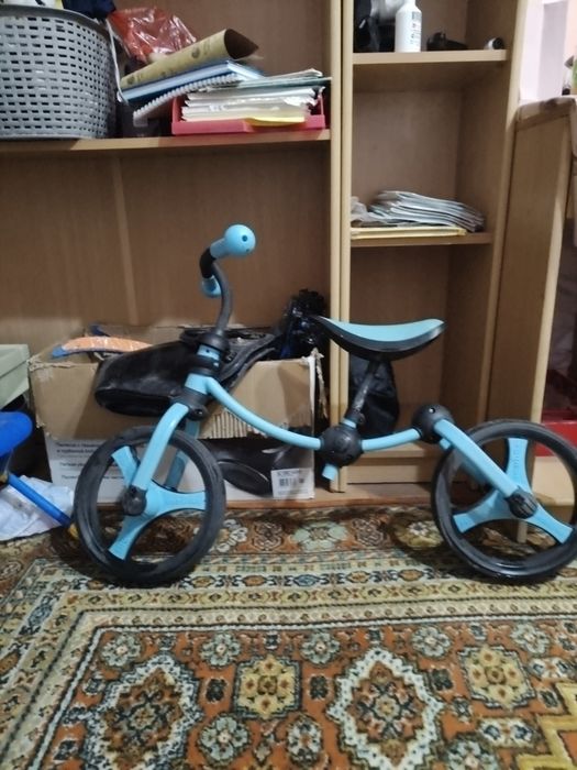 Детский беговел smart traike